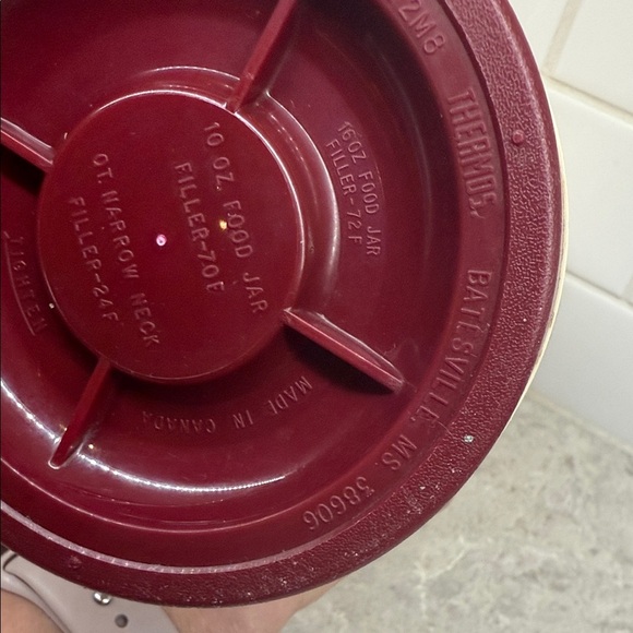 Vintage Tim Horton’s Thermos Limited Edition. - Picture 9 of 9